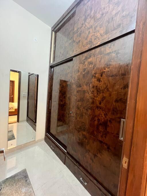 5Bhk Home Away From Home At Ranjit Avenue Αμριτσάρ Εξωτερικό φωτογραφία